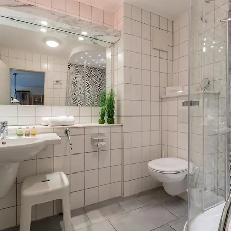Appartement Seeschloss, App 20, Direkt An Der Strandpromenade, Toplage *